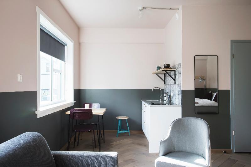 The Swan House Hotel By Ylma Reykjavik Exterior photo